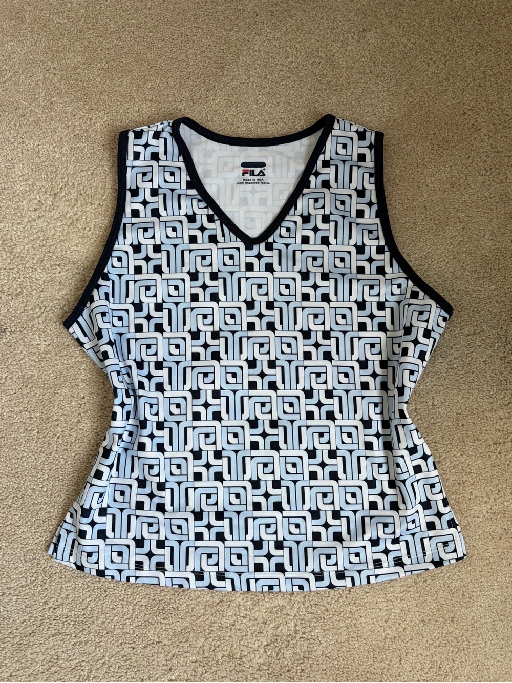 FILA Y2K 90S Geometric Maze Print V-Neck Tennis Tank Top Size Medium